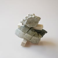 Kana Ueda / 岩と棒