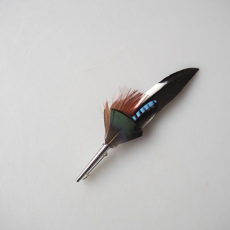 Franz Blumtritt & Söhne / Feather Brooch C | 山と猫