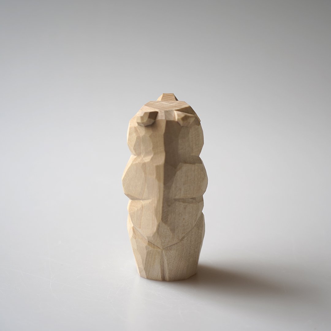 MAKI YOSHIDA / 一輪挿し熊 | 山と猫