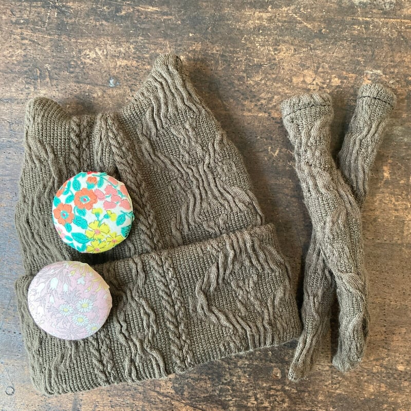 くろねこ呉服店『1/6 ブライス アイシードール 猫耳ニット帽＋靴下＋缶