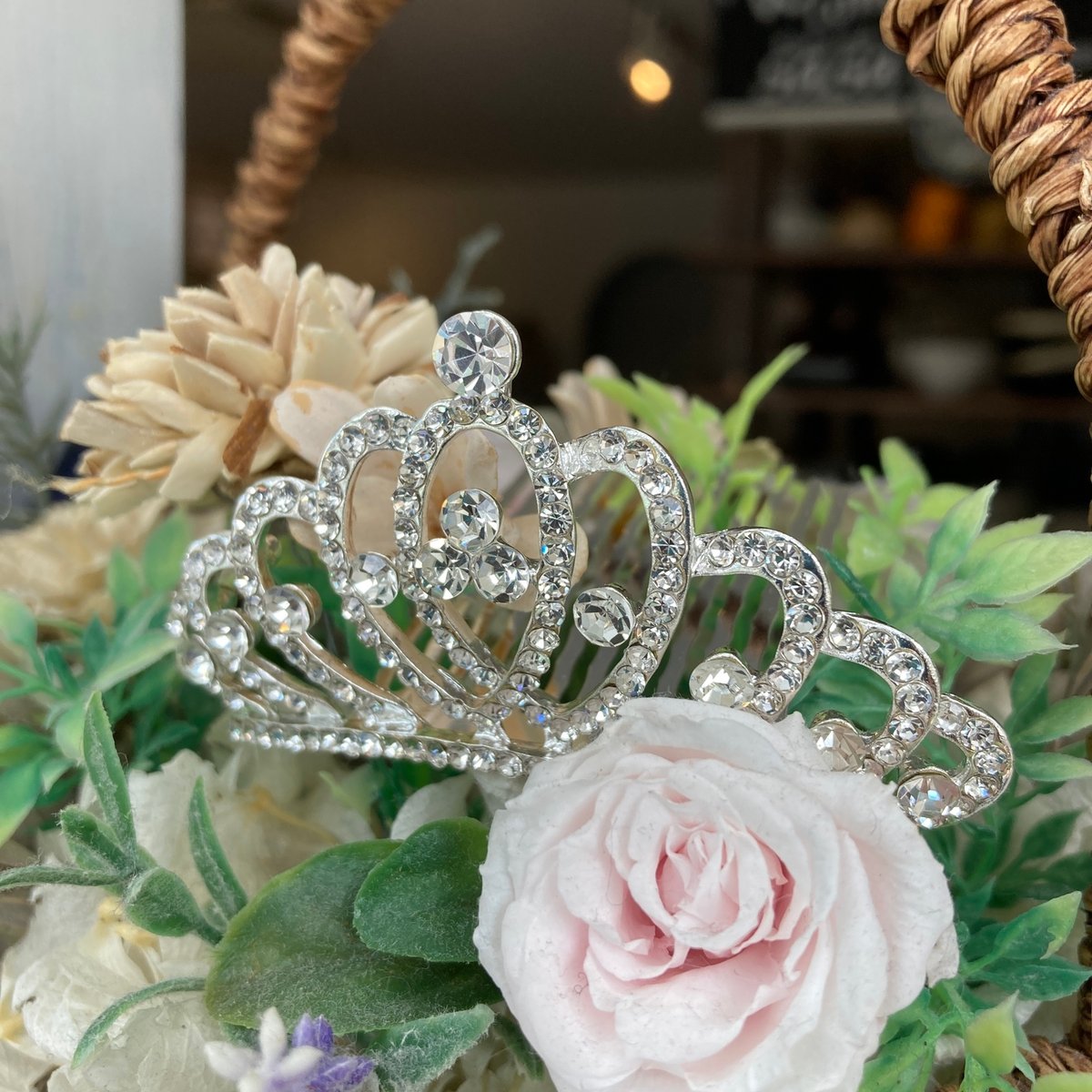 ブライス アイシードール『ティアラ』シルバー ラインストーン