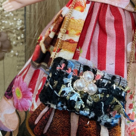 くろねこ呉服店『ブライス アイシードール ツイード素材のベレー帽とチェーンバック』