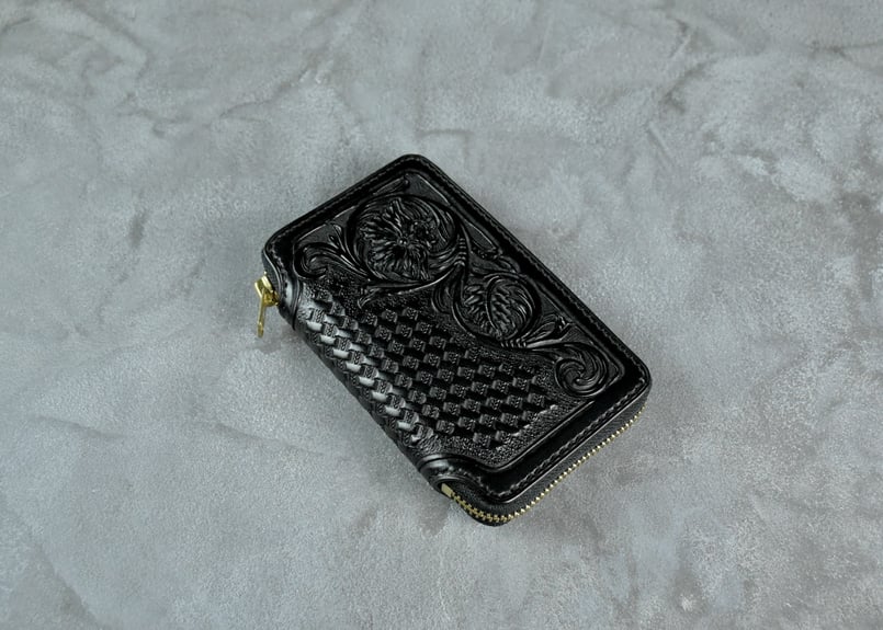 牛革ミドルウォレットフラグメントカスタム　ブラック×アンティーク　私物使用品 W6 ≪BLACK≫ MIDDLE WALLET / ミドルウォレット – MOTO ONLINE