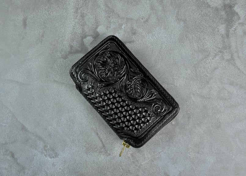 ADAMS middle wallet CARVING *受注生産 | BLACK LEAT