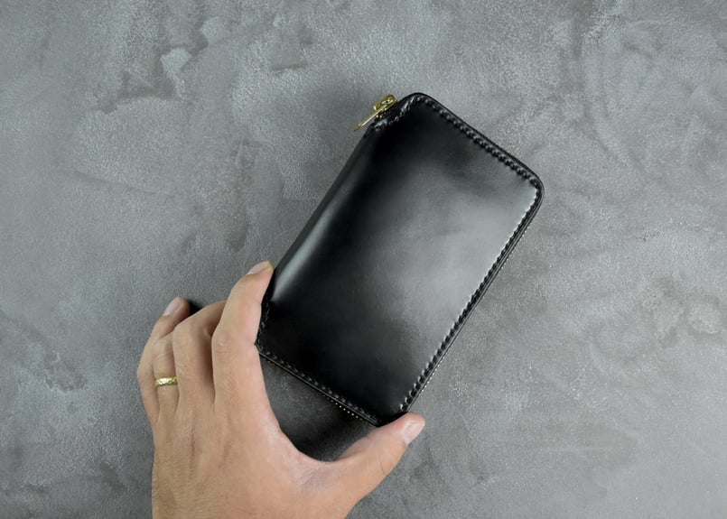 ブラック☆Middle Leather Wallet■ハトメ金具無し ブラック☆Middle Leather Wallet□ハトメ金具無し