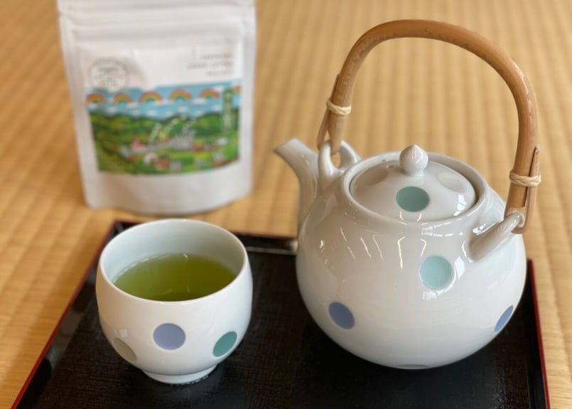 うれしの茶 Amazon | 嬉野茶 お茶の嬉野園 茶葉 300g 佐賀 国産 緑茶 お茶