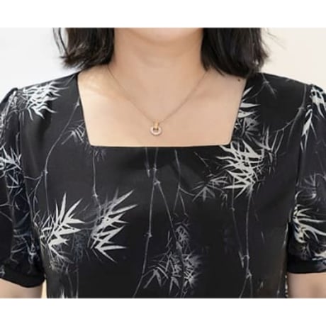★5L～9L ★通勤 パーティー 着痩せ 優雅 スクエアネック オシャレリーフ柄 シフォンワンピース [ブラック]  11062