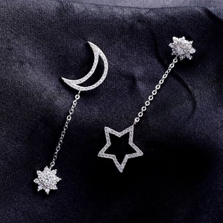 アクセサリー★アレルギー防止　スターリングシルバー　SILVER925　オシャレ　星  月  ピアス  YL-ZD-B01