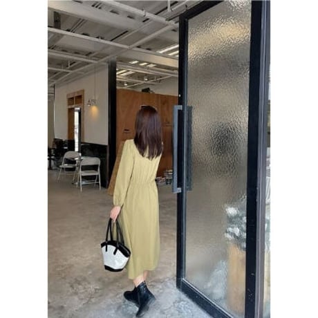 ★2L～5L ★胸元ゴム入り　ウエストゴム　長袖ワンピース      7686