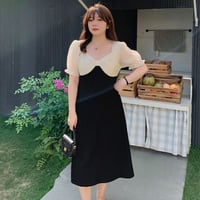 大きいサイズ★２L～5L★バイカラー  胸元可愛いリボンデザイン パフスリーブワンピース [ブラック]   K2382