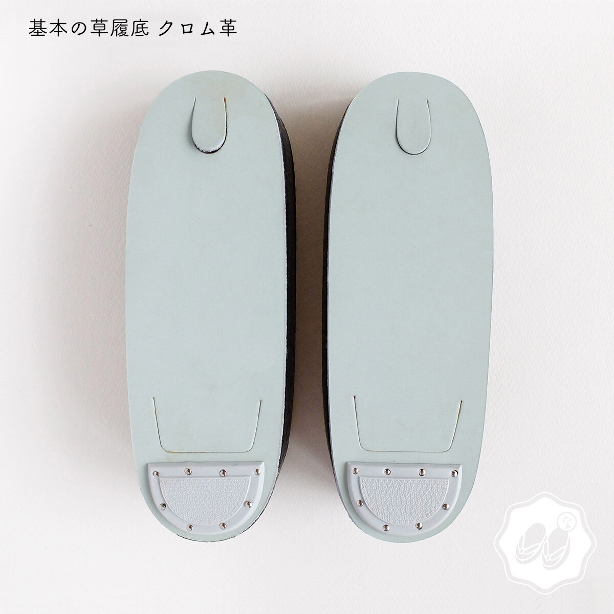 特価 高級草履 低反発 クロコダイル型押し・銀 特価 高級草履 低反発 クロコダイル型押し・銀