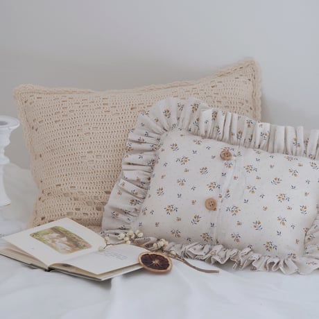 ice pillow cover /winter berry