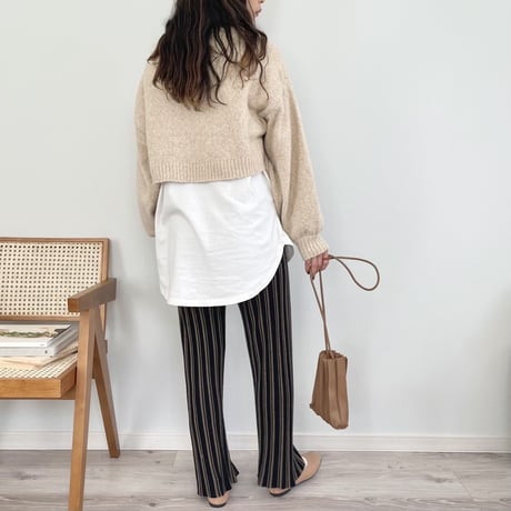 cropped pullover