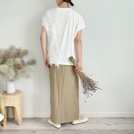 Compact Smooth Tulle Design Tops