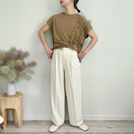 Compact Smooth Tulle Design Tops