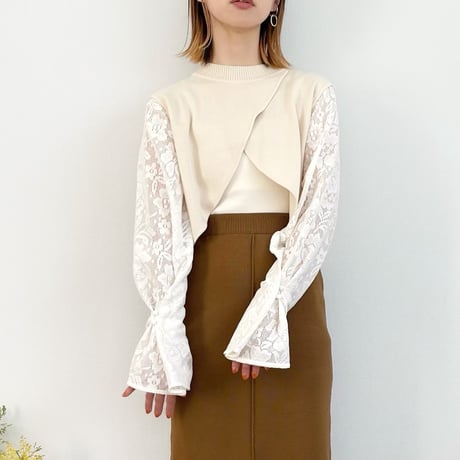 lace sleeve Knit