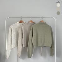 Highneck knit pullover