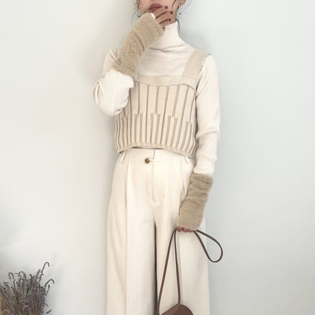 shaggy switching turtle knit