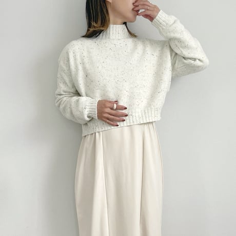 Highneck knit pullover