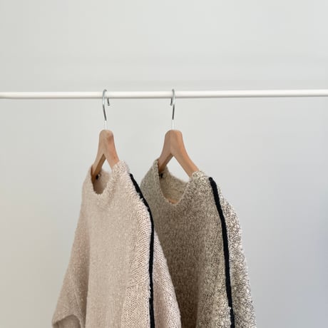 Boucle Colored Line Knit OP