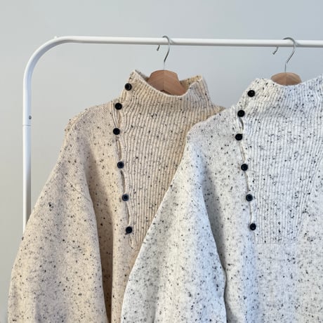 Nep Straight Line Knit OP