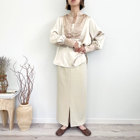 Pintuck Satin BL