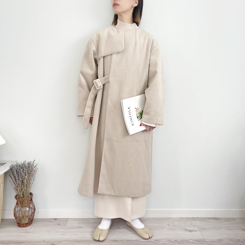 Asymmetry Long Coat | MëKLIM
