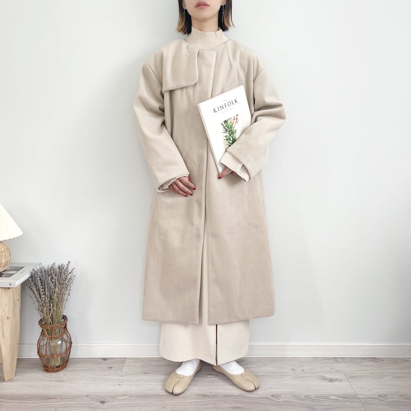 Asymmetry Long Coat | MëKLIM