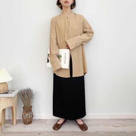 Stand collar shirt
