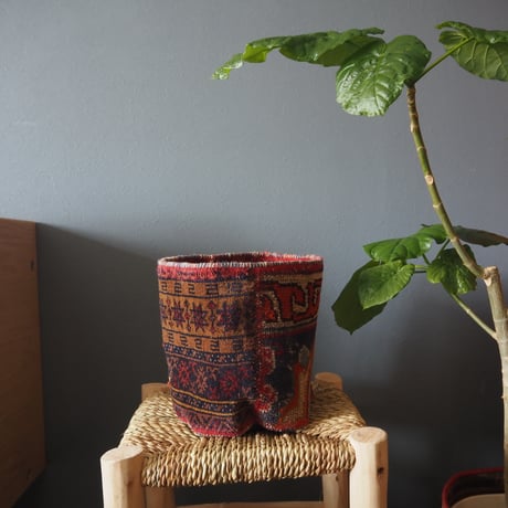 【VP052】 Afghan  Rug pot ③