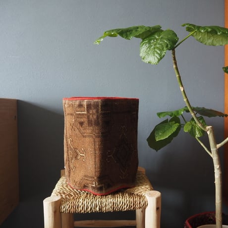 【VP051】 Afghan  Rug pot ②ベルクロ付き