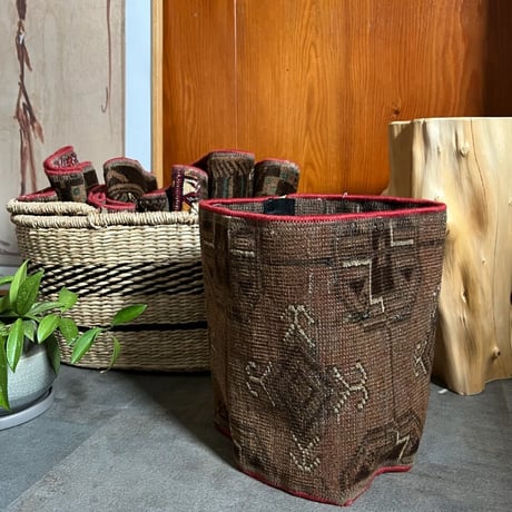 【VP051】 Afghan  Rug pot ②ベルクロ付き