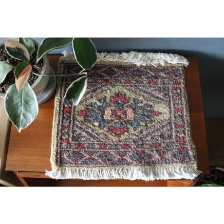 mini rugs③