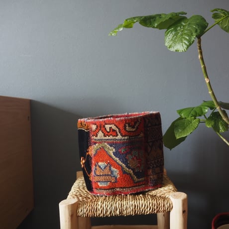 【VP052】 Afghan  Rug pot ④