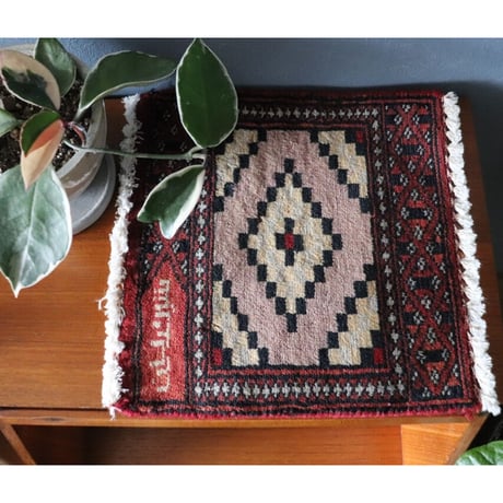 mini rugs③