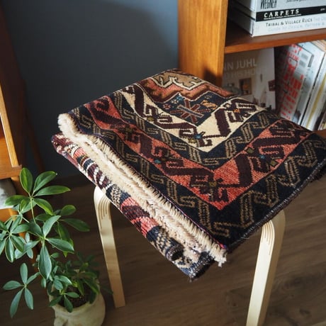 mさまご予約品 rug &cushion cover set