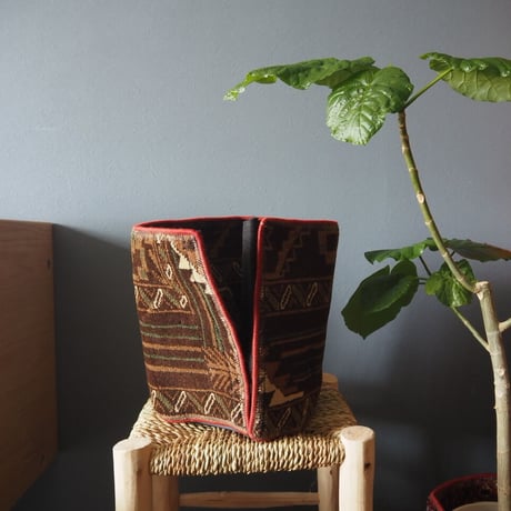 【VP051】 Afghan  Rug pot ① ベルクロ付き