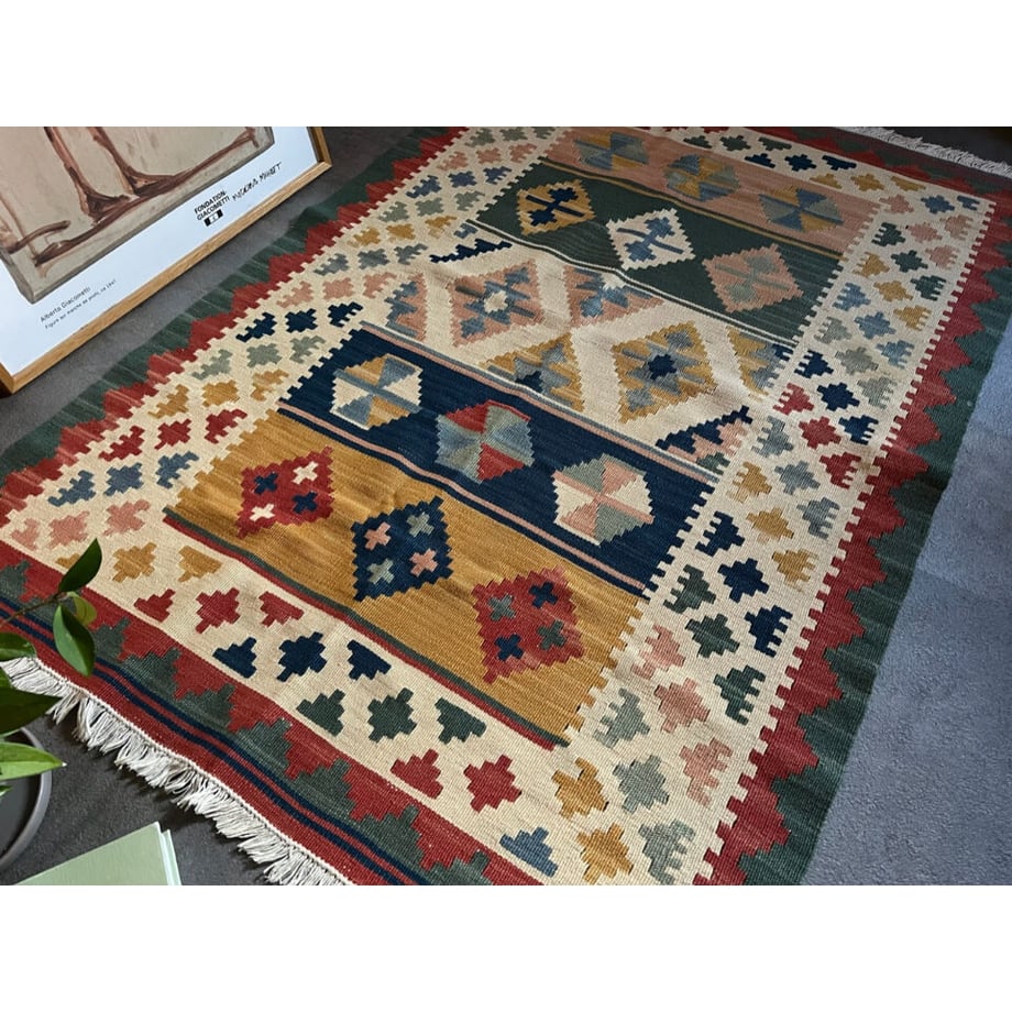 64c83b1212d039004ed27906