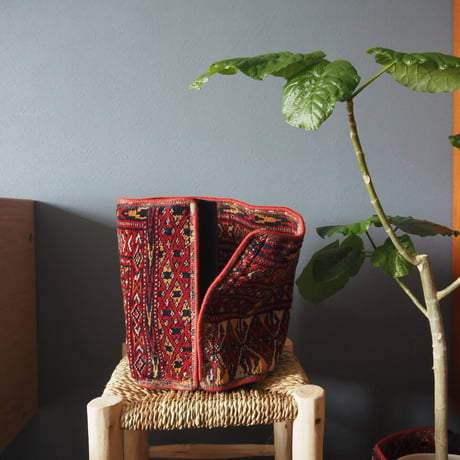 【VP051】 Afghan  Rug pot ① ベルクロ付き