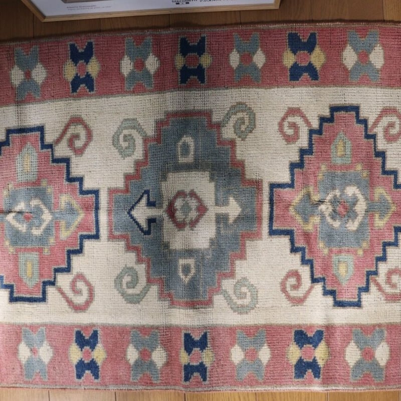 77×200 \"Frost falls\" ViNTAGE TURKiSH RUG VR089】﻿Vintage Turkish Rug | Spin.