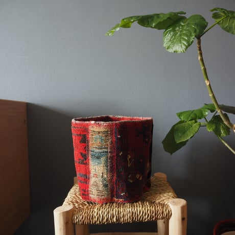 【VP052】 Afghan  Rug pot ③