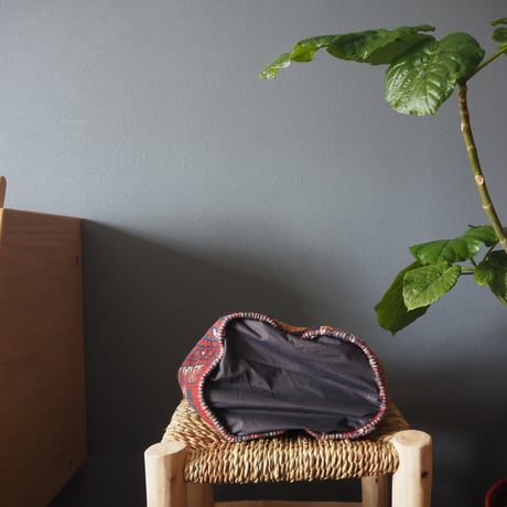 【VP052】 Afghan  Rug pot ④