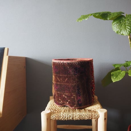 【VP050】 Afghan  Rug pot ②