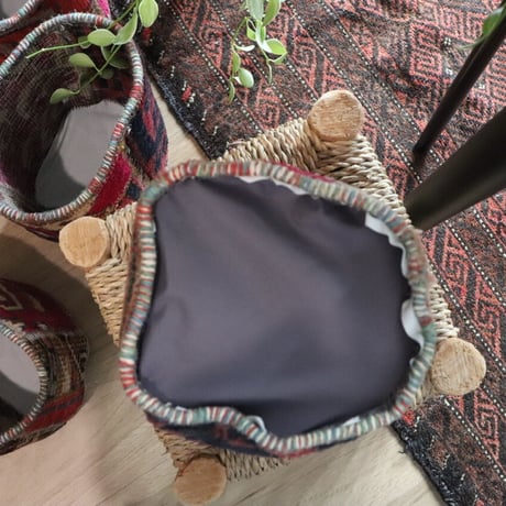 Afghan  rug  pots A-7〜A-8