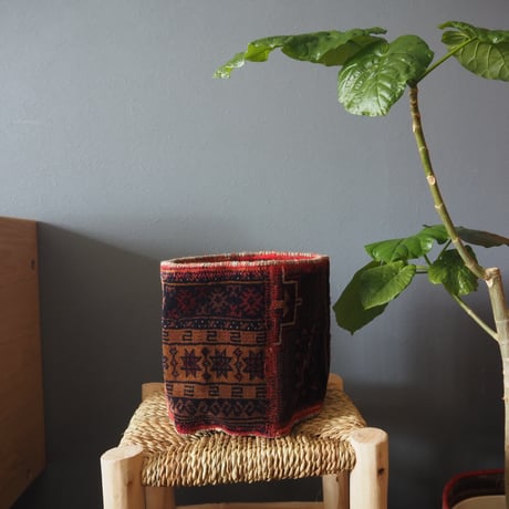 【VP052】 Afghan  Rug pot ③