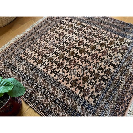 【VR220】 Turkmen rug ⁡