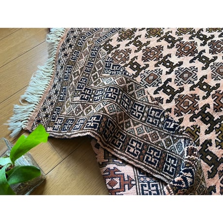 【VR220】 Turkmen rug ⁡