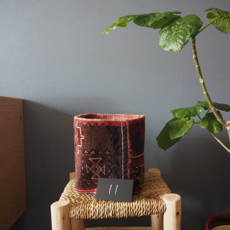 【VP052】 Afghan  Rug pot ③