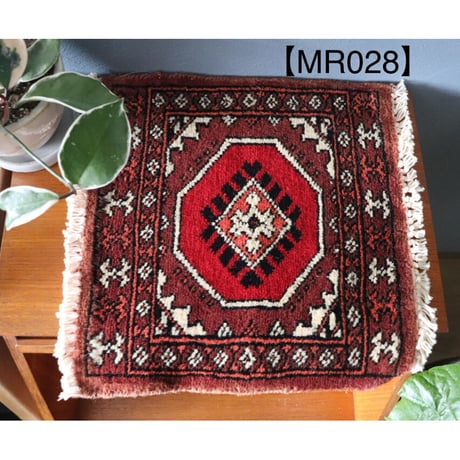 mini rugs④