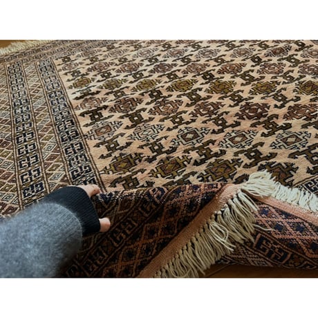 【VR220】 Turkmen rug ⁡